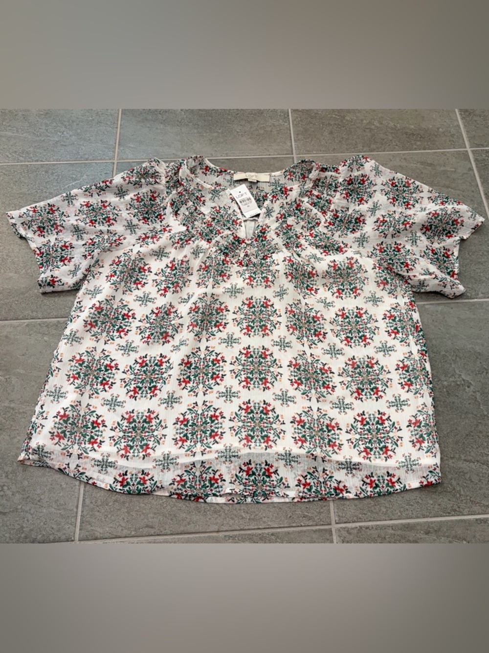 Ann Taylor LOFT peasant blouse, size M, white with red/green print, NWT